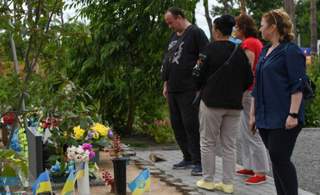 Переяславці відвідали Мощун і вшанували загиблих Героїв біля меморіалу "Янголи Перемоги"