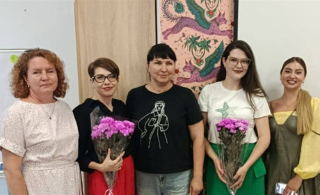 «Кава з поетесою» у Дніпрі об’єднала переселенців із Донецької та Луганської областей