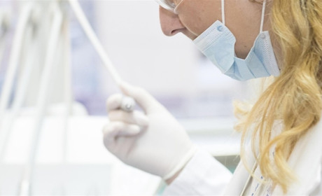 Хто з барських сімейних лікарів перебуває у відпустці і до кого звертатися їх пацієнтам