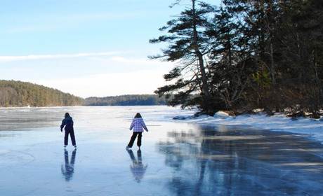 У Сарненському районі дитина провалилась під лід