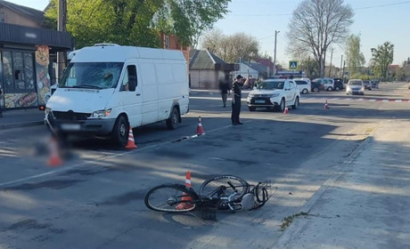 У ДТП на вулиці Гетьмана Сагайдачного у Звягелі загинув велосипедист