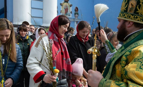 Вербна неділя: що треба принести до церкви і яку молитву прочитати