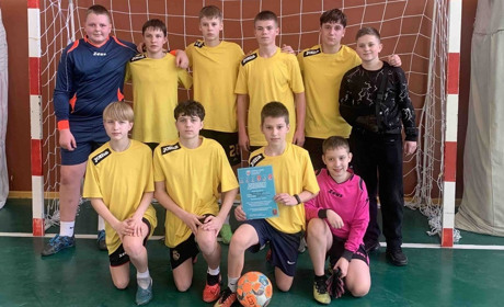 Закінчилися півфінальні баталії юних футзалістів: визначено фіналістів третього етапу