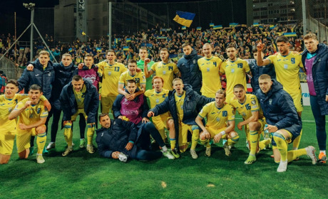 Мудрик та Лунін зіграли на одному полі. Збірна України вирвала перемогу у Боснії і Герцеговини. Фото