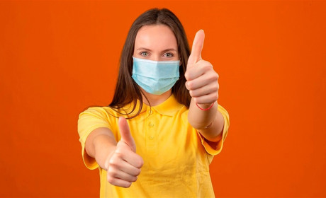 Статистика захворювань на коронавірус в Мелітополі, області та країні в святковий день