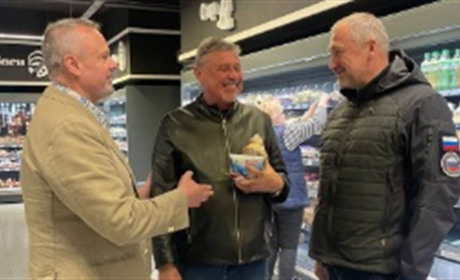 Окупаційна влада Нової Каховки “лягла” під "Єдину Росію"