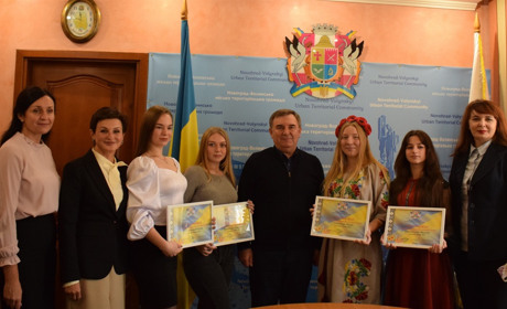 Молоді й талановиті: четверо кращих учнів Новограда стали стипендіатами міського голови