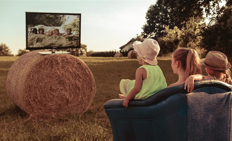 На яких сайтах сватівчани можуть дивитися фільми цілком легально, але не завжди безкоштовно