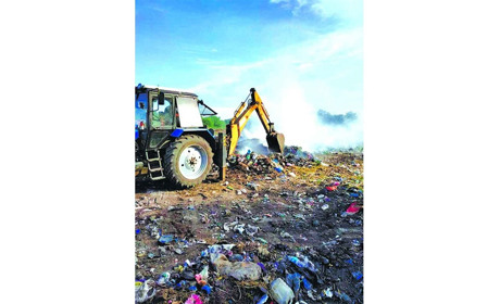 У Миколаївці горіло сміттєзвалище