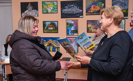 Дарують людям красу мистецтва: в Кагарлику вітали зі святом працівників культури