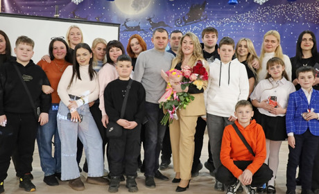 «Мурахами по шкірі»: у Жмеринці презентували збірку поезій Катерини Ткач