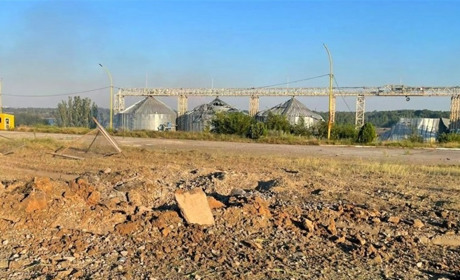 Росіяни з авіації обстріляли Козацьке