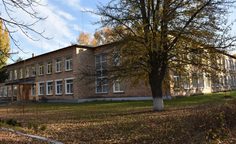 На Переяславщині вісьмох невакцинованих педагогів відсторонили від роботи
