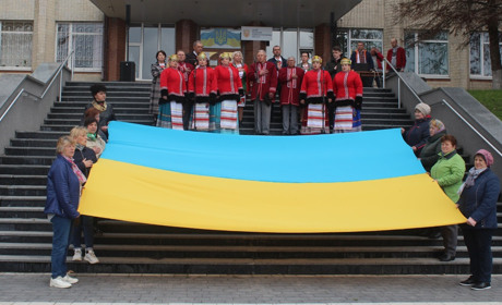 Молитовне єднання за Україну: у Городку відбулася мирна акція
