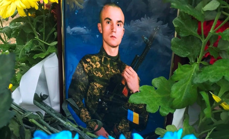 У Любиковичах провели в останню путь захисника України