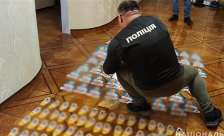 Світові бренди виготовляли у підпільних цехах Одеси: прибуток від підробок був 0,5 млн на місяць