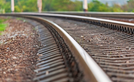 На Придніпровській залізниці крали з вагонів добрива і вугілля тоннами