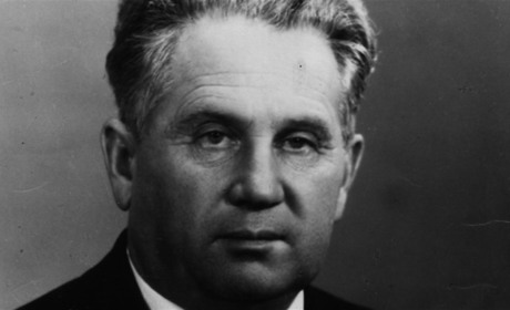 Голова колгоспу-мільйонера зі Слоута. Про талановитого менеджера минулого століття Василя Овсієнка