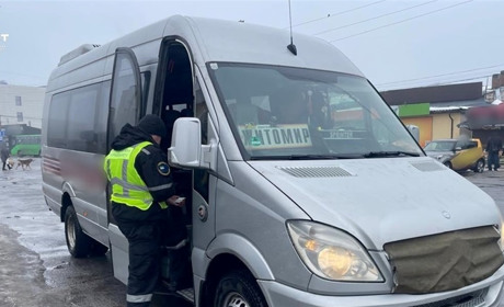 На маршруті "Звягель–Житомир" водій відмовив ветерану в пільговому проїзді