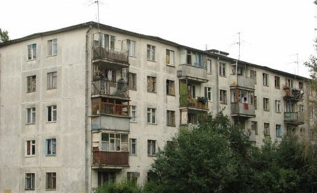 У Біляївці адмінкомісія наклала штраф 1700 грн на голову ОСББ за порушення правил благоустрою