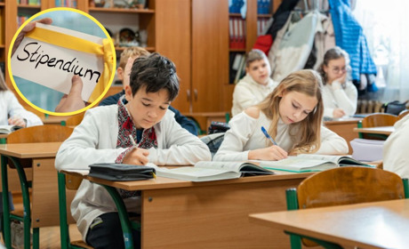 Шістнадцяти талановитим учням та ученицям Глухівської громади призначили стипендію міського голови