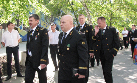 У Покровську вітали шахтарів регіону 
