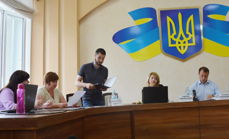 Почесні громадяни міста отримали нову пільгу
