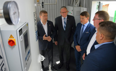 Очільник області відвідав Заболоття і Вараш