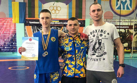 Глухівські ушу-саньдисти привезли з Чемпіонату України переможні медалі