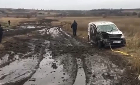 Обстріли та розмита дорога. Як відбувається зараз шлях з окупації через Василівку