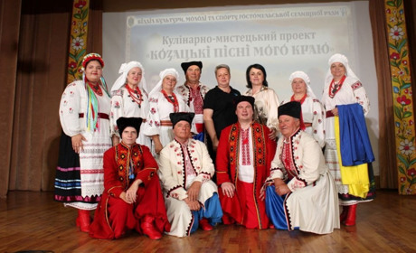"Веселка" з Переяслава заспівала на фестивалі в місті-герої Гостомелі – зал аплодував стоячи ВІДЕО