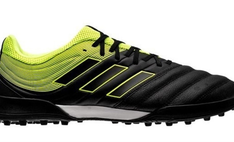 Сороконіжки для футболу Адідас: яку краще обрати лінійку Adidas