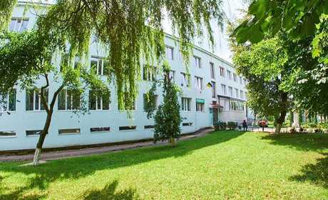 146 червоноградців інфікувалися коронавірусом з початку пандемії. 122 із них одужали, 6 померли