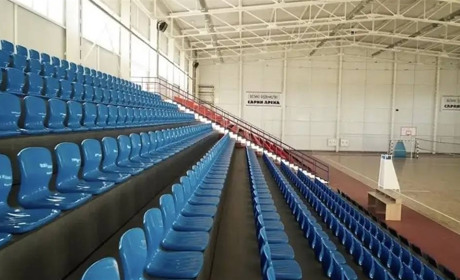 Найкращі гравці України зіграють у флорбол у Сарнах