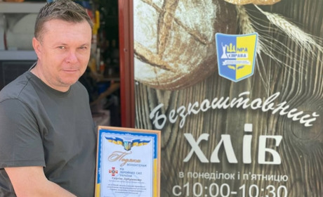 Мешканець Южноукраїнська Сергій Дубрівний - підприємець, що активно займається волонтерством