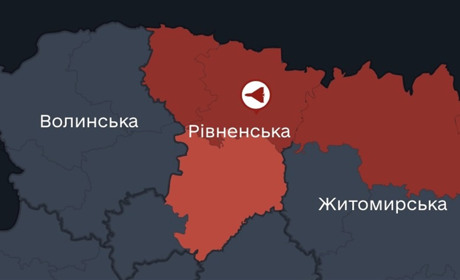 Повітряна атака на Рівненщину — у Сарнах було чути вибухи