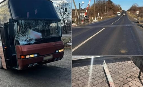 На Чортківщині водій автобуса Neoplan зніс шлагбаум