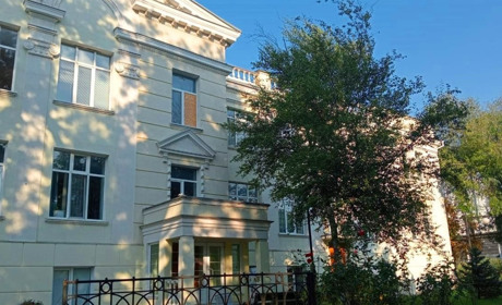 Окупанти обстрілюють Херсонщину: поцілили у медзаклад, будинок дитячої творчості та житлові квартали