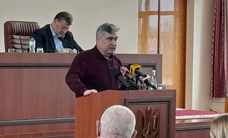 Депутати Житомирської облради ухвалили рішення розірвати контракт з гендиректором обласної лікарні