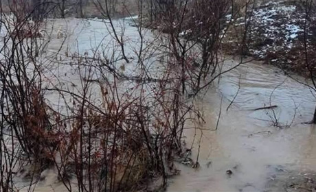 В Золотом поврежден водопровод, а в Екатериновке нет электричества