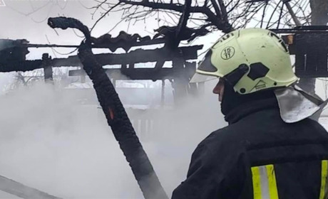 Рятувальники запобігли загорянню житлового будинку на Звягельщині