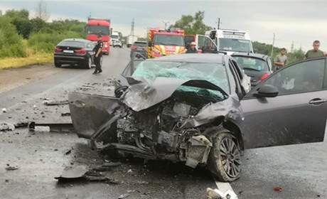 Стали відомі подробиці страшної ДТП у Калуші: загибла жінка, троє у лікарні