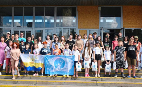Сорок дітей із Миколаївщини та Херсонщини вирушили на відпочинок до табору на Львівщині