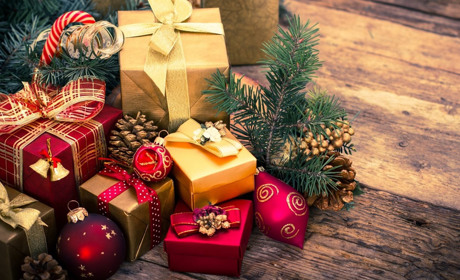 Новорічні прикраси з AliExpress, які гадячани можуть купити дешевше ніж за 200 гривень