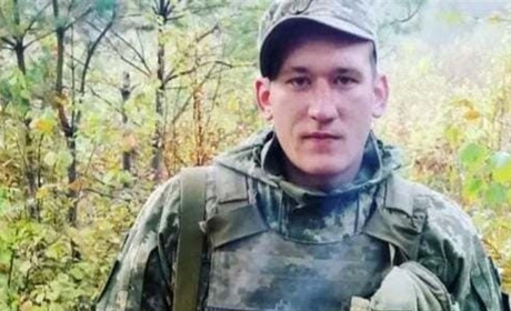 Загинув захисник з Новороманівки Михайло Бабін: церемонія прощання 20 травня