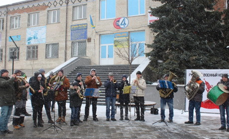 Патріотична Городоччина. Як місцеві музиканти підносять бойовий дух у Городку