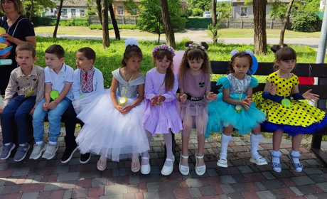 Випускний для дошкільнят у Дмитрівці: як все було?