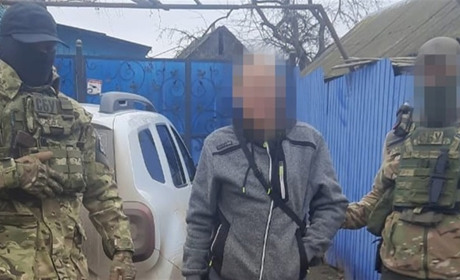 Розвідував позиції Сил оборони: на Чернігівщині затримали російського шпигуна