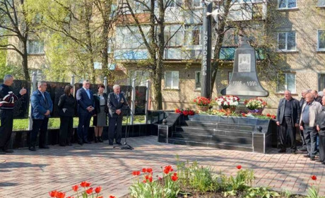 37 років тому вибухнув Чорнобиль: в Краснограді пройшли урочисті заходи з нагоди річниці катастрофи