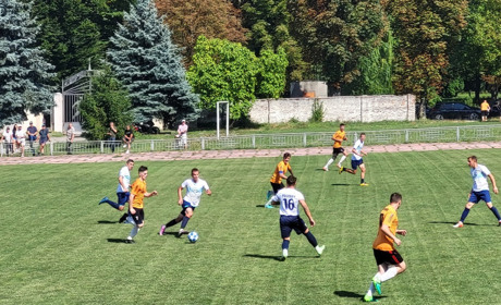 Чортківський футбол: районна першість виходить на фінішну пряму